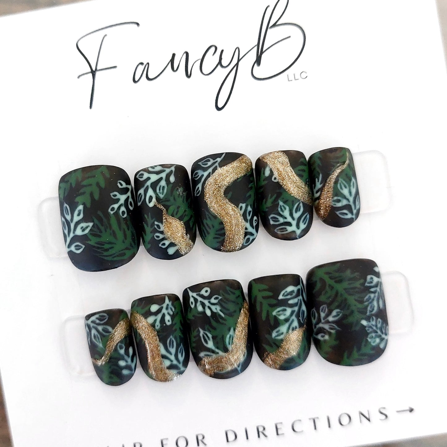 Jungle Snake | Short Squoval (M) | Discounted for Color Flaw