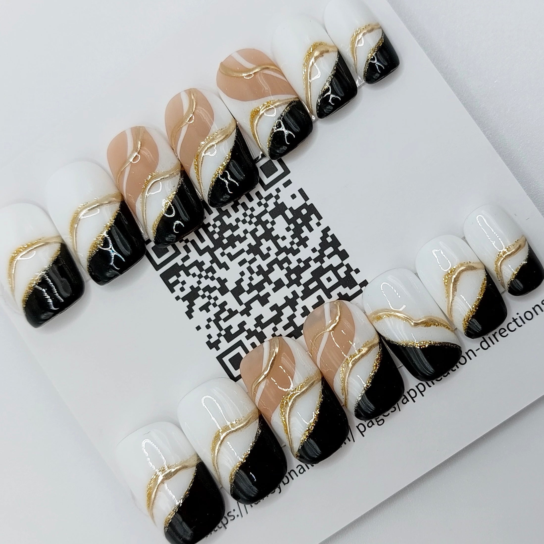 Black, White, and Gold Chrome Nails (24pcs)
