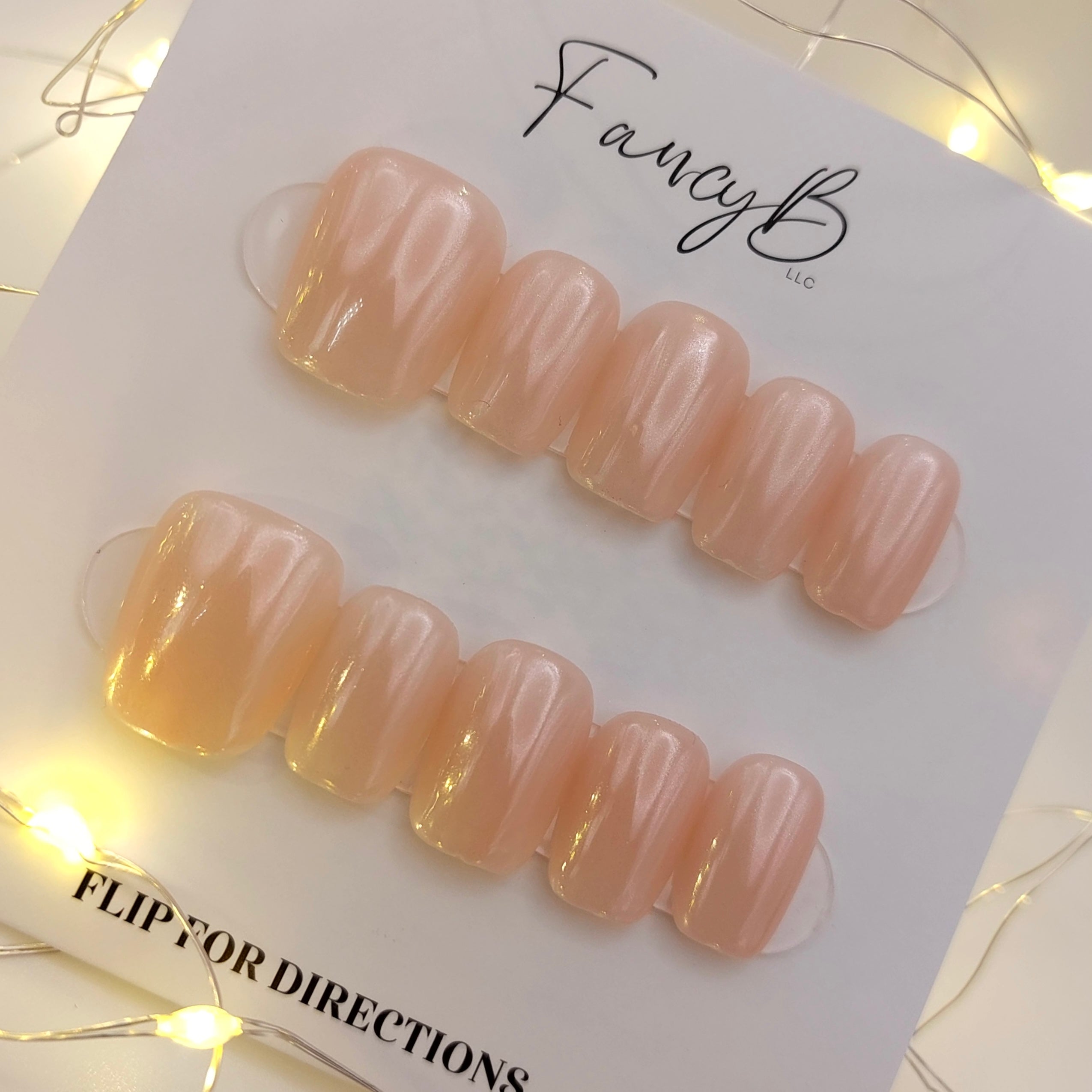 Nude Glazed Nails - (20pcs) Short Squoval