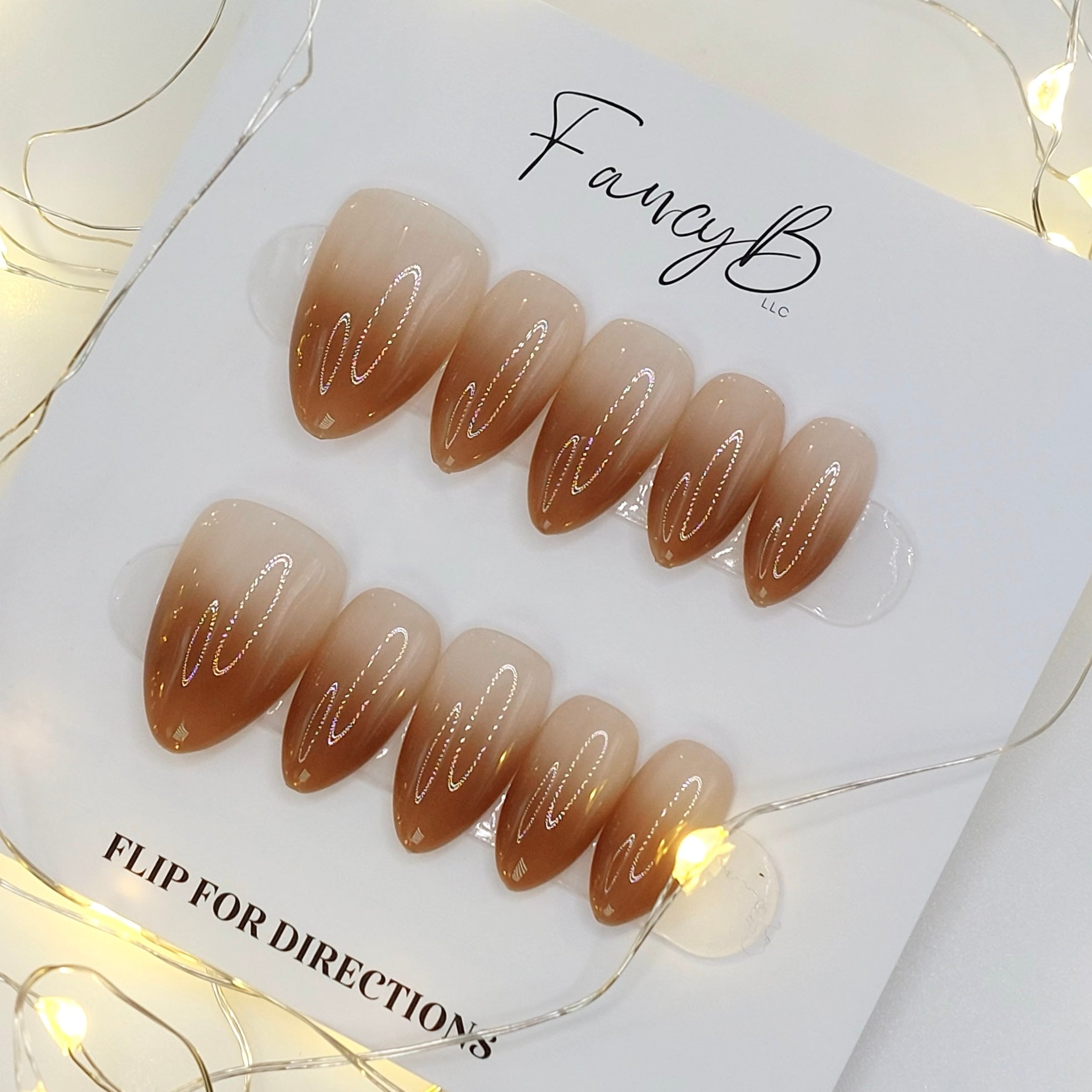 Latte Ombre French - (20pcs) Short Almond