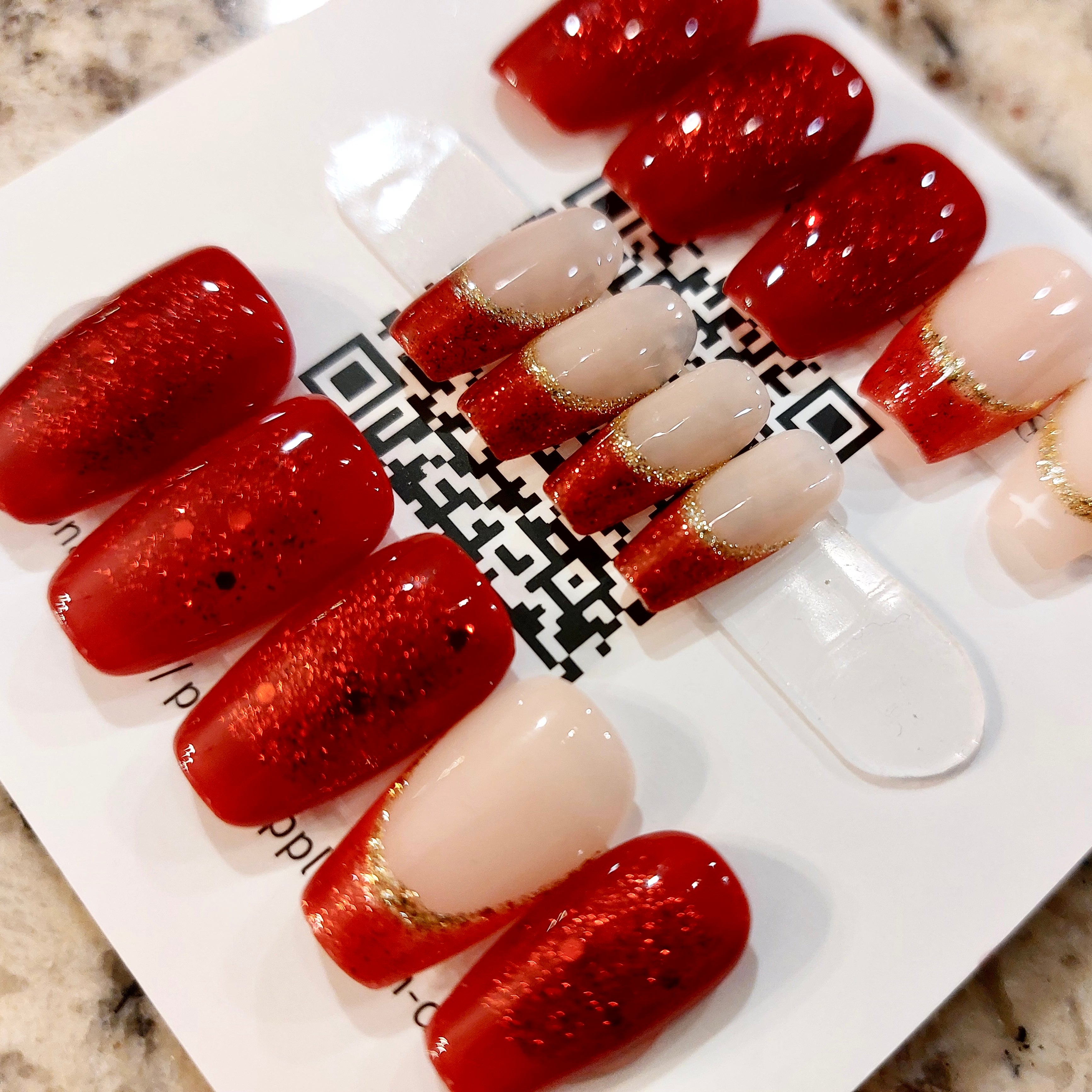 Red & Gold Glitter Nails (24pcs)