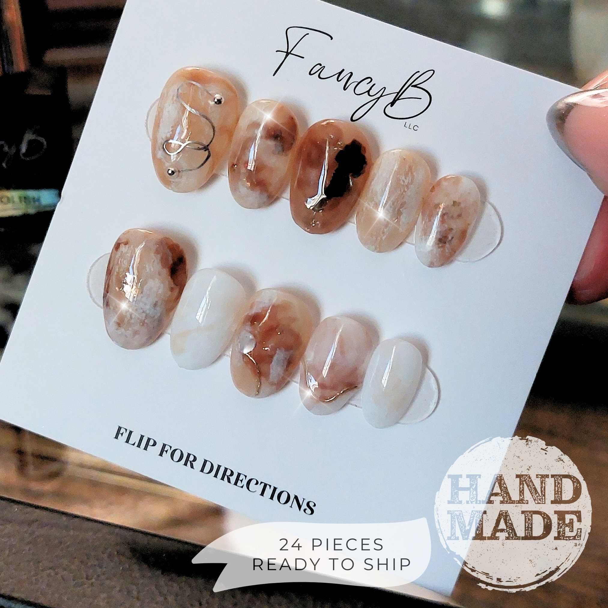 Marble Fantasy Nails (24pcs) - Short Oval