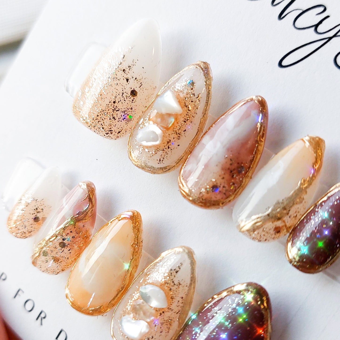 Pearly Passion | Short Almond (M)