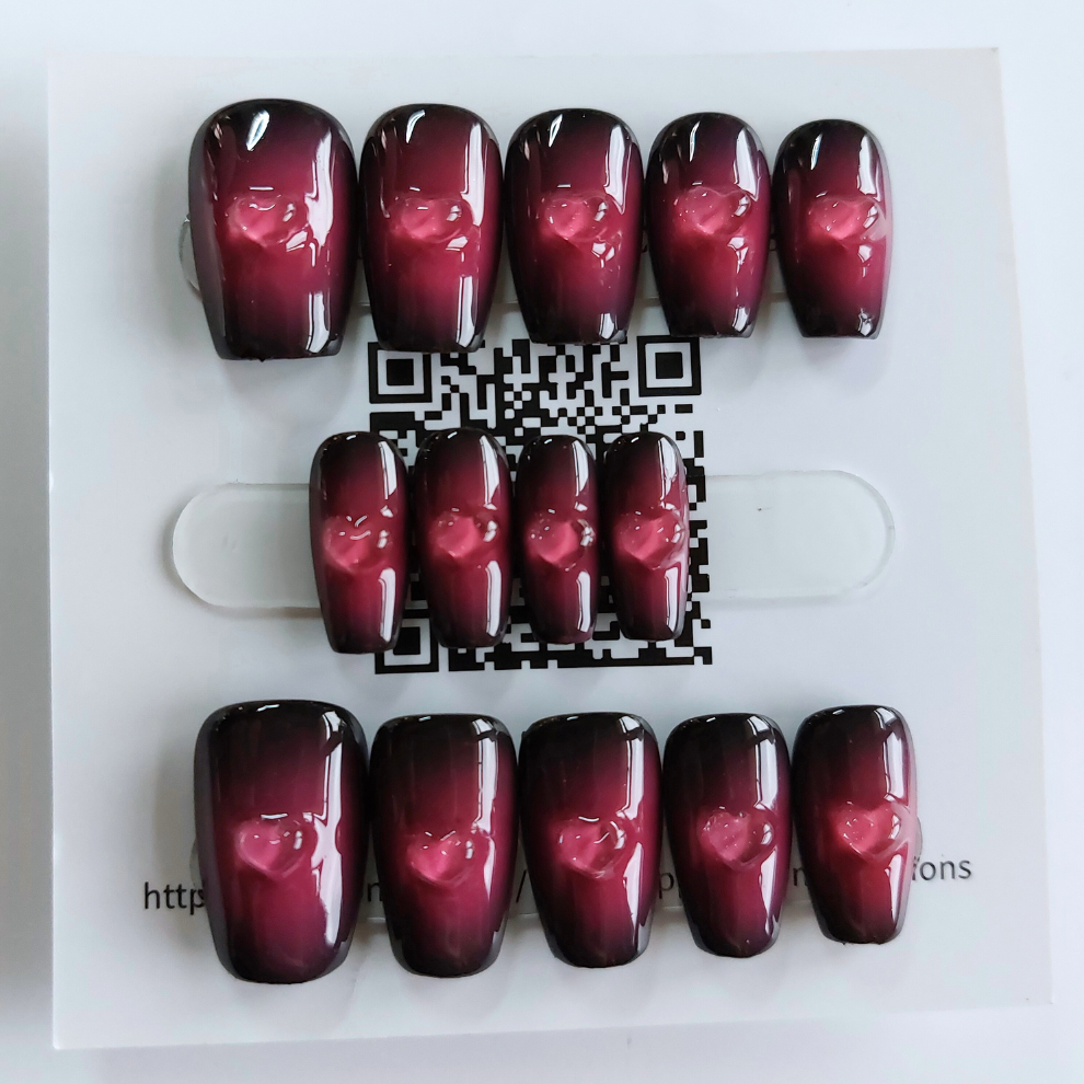 Heart Throb Edge Ombré Nails (24pcs) - Short Coffin