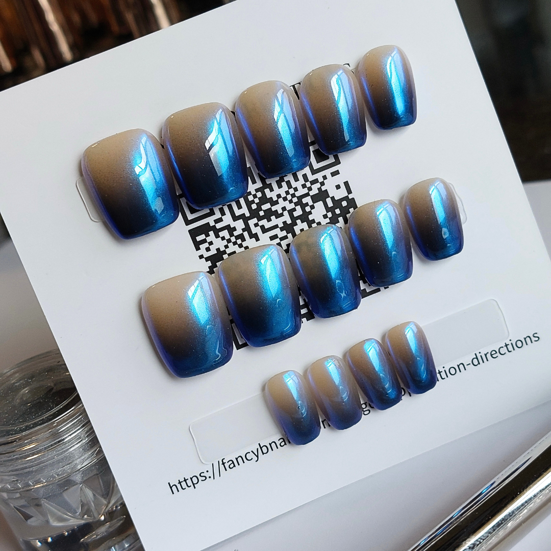 Opalescent Sapphire Ombré Nails (24pcs) - Extra Short Square