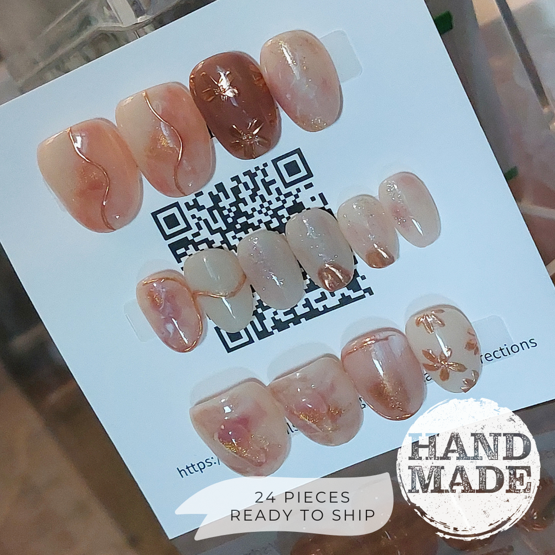 Floral Fantasy, Marble &amp; Gold Nails (24pcs) - Short Oval