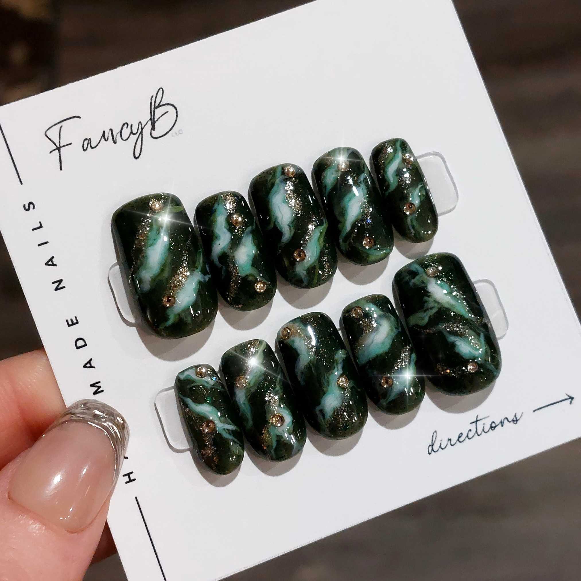 Green Marble Queen Press on Nails