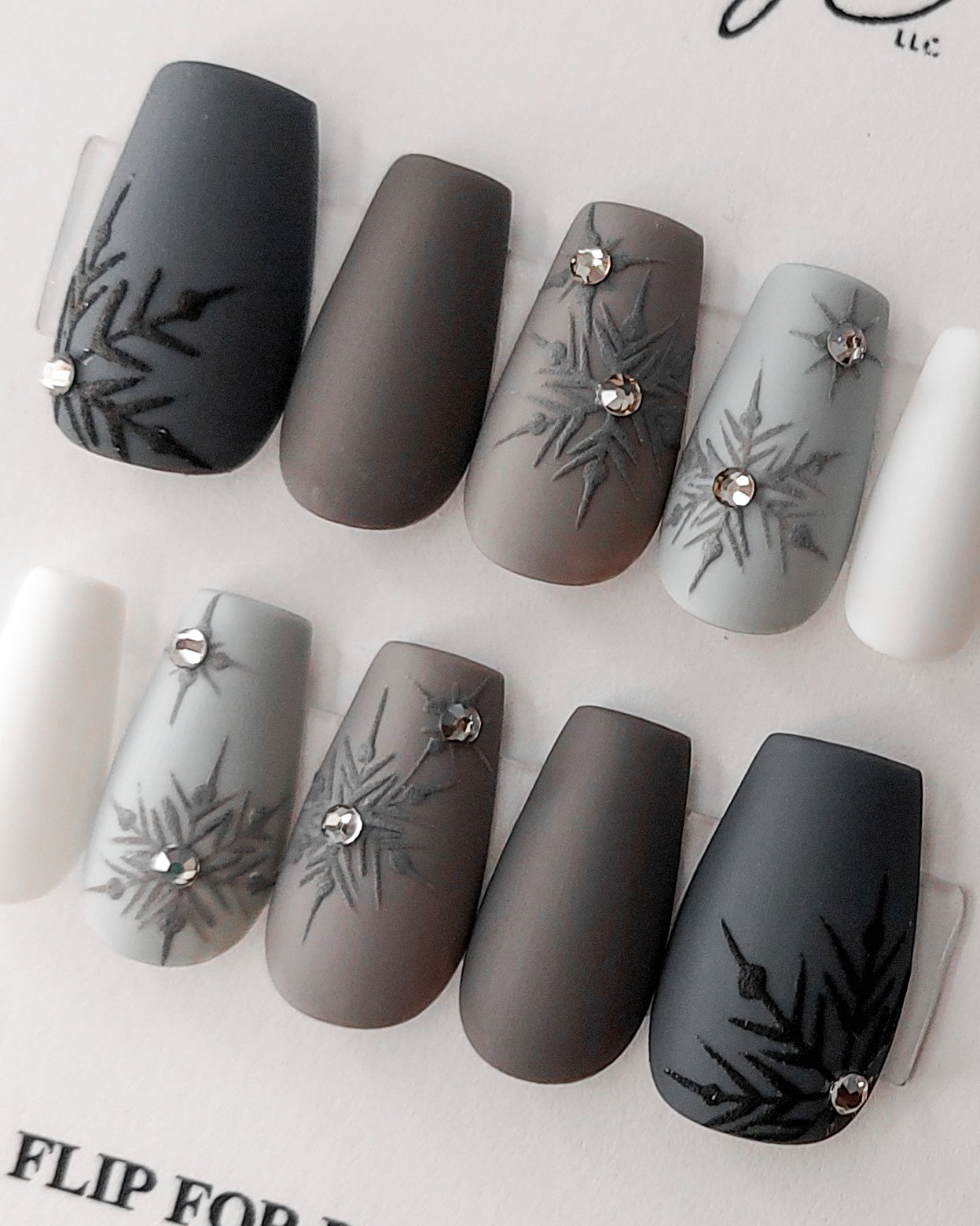 Buy MATTE NAIL LACQUER - MR. GREY Online at Best Prices | House Of Makeup