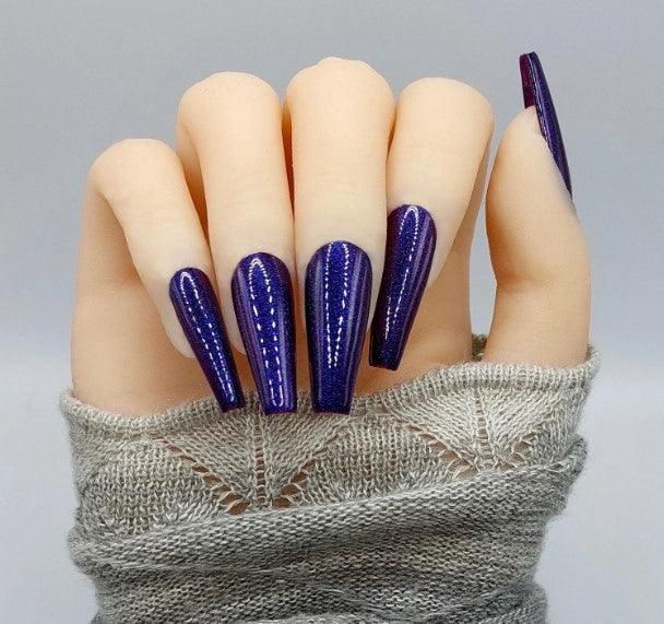 מסודרות - mesudarot - Dark purple nails | Facebook
