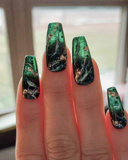 Green Marble Queen | Deep Emerald Green Press ons with Marble Designs and Glitter - FancyB Press-on Nails
